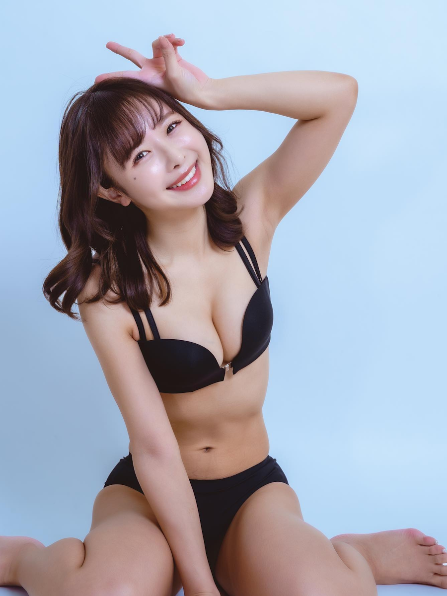 JAV Actresses (Slightly NSFW) - 1